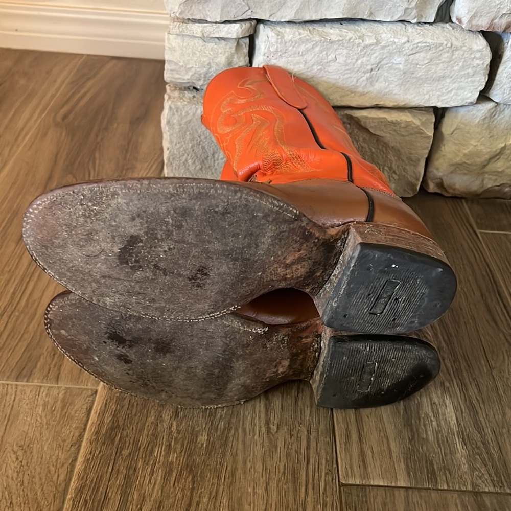 Custom Calfskin Leather Boots - Picture 4 of 5